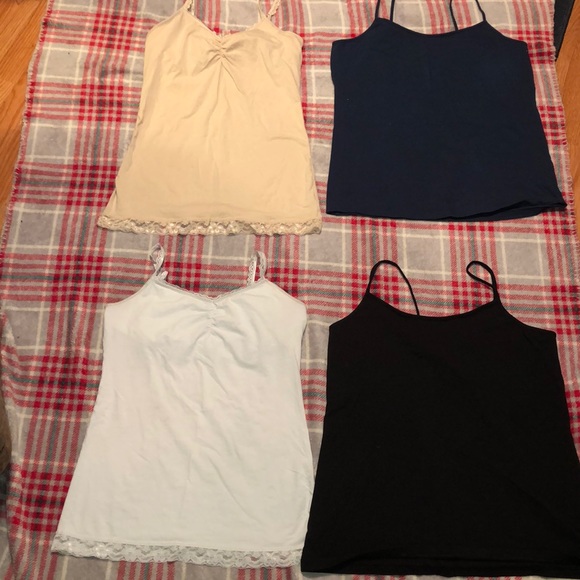 Lot of Tanks - Picture 2 of 3